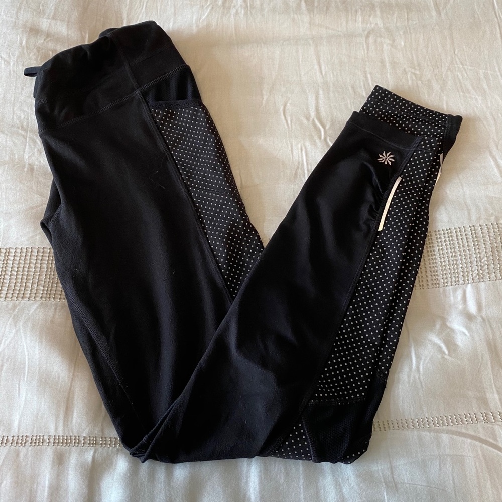 Athleta black full length leggings w/ reflective